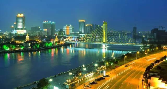 江南水乡明珠——浙江播音稿探寻