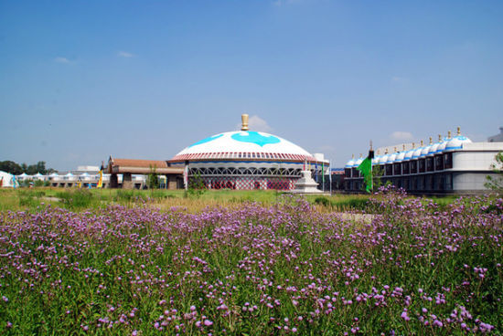 呼和浩特，古今交融的繁华都市印象